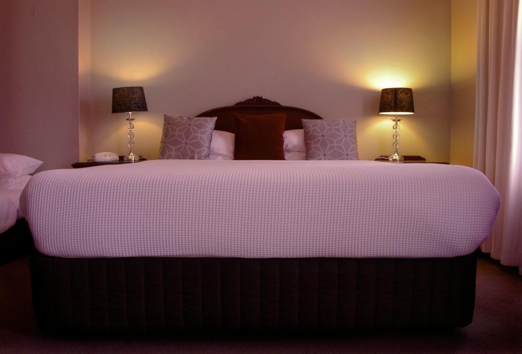 The Hotel Shamrock Бендиго Номер фото