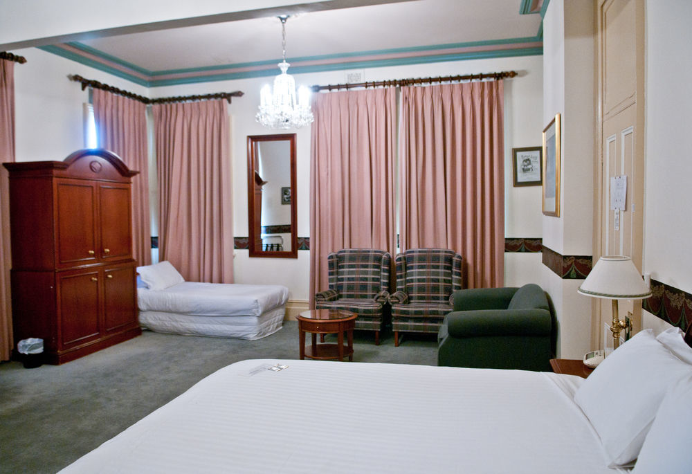 The Hotel Shamrock Бендиго Экстерьер фото